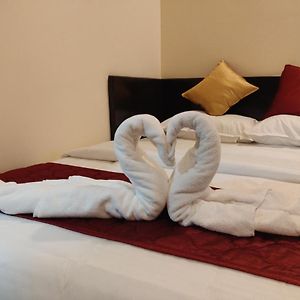 Sri Vignesh Residency